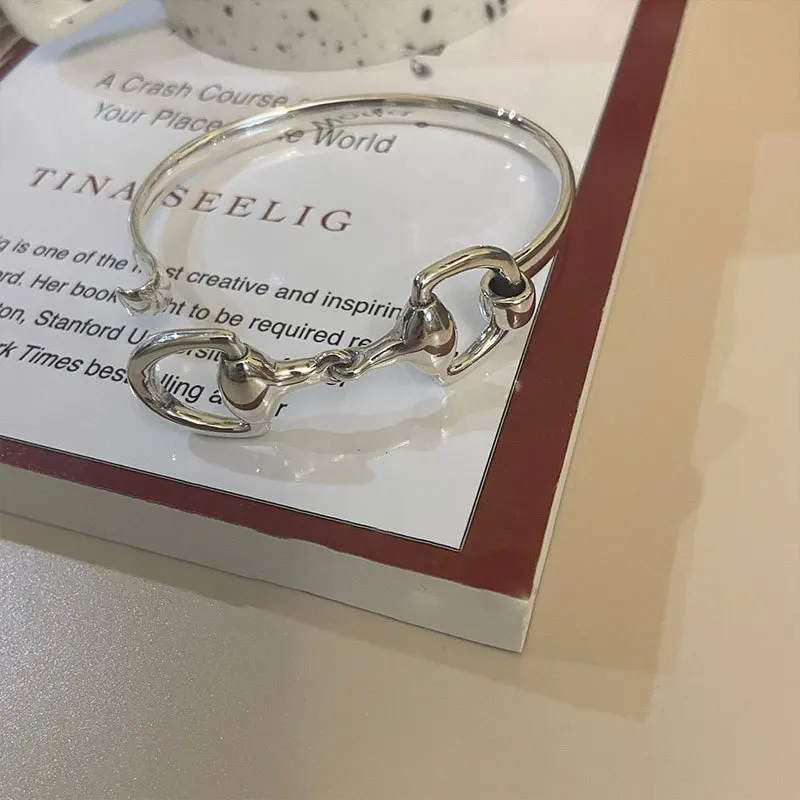 QMCOCO Korean Simple Geometric Buckle INS Woman Bracelet Silver Color Creative Design Punk Party Hand Jewelry Accessories New