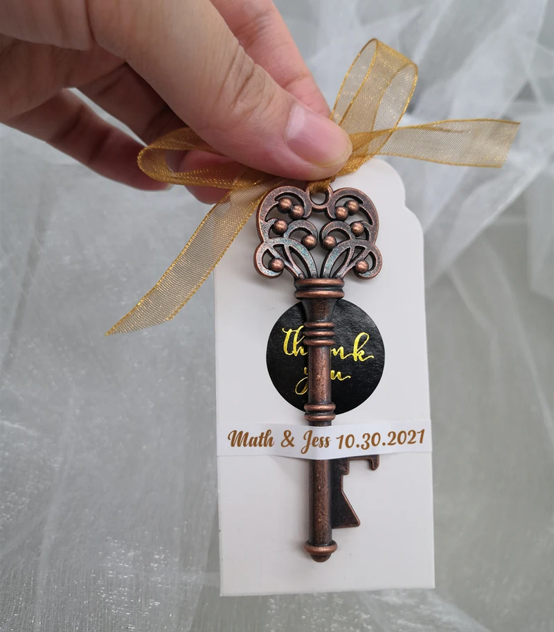 Hochzeitsgeschenke für Gäste Souvenirs Partygeschenke Kupferfarbener Skelettschlüssel Flaschenöffner mit personalisiertem Namensaufkleber – Detail 12