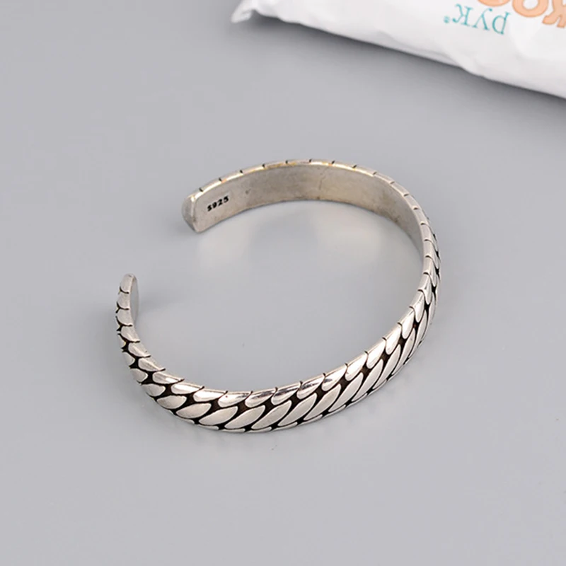 XIYANIKE Silver Color  Retro Oval Pattern Women Bracelet Open Minimalist Style Tai Silver Jewelry Couple Present Customize