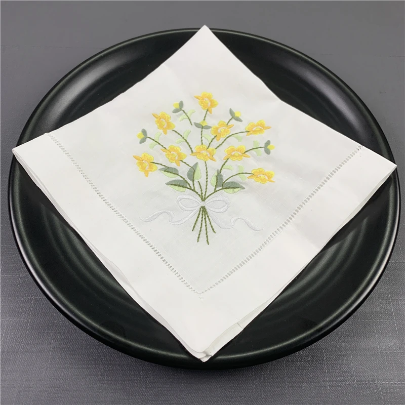 Fashion Dinner Napkins white Hemstitched linen Table Napkin with Color Embroidered Floral Wedding Napkins