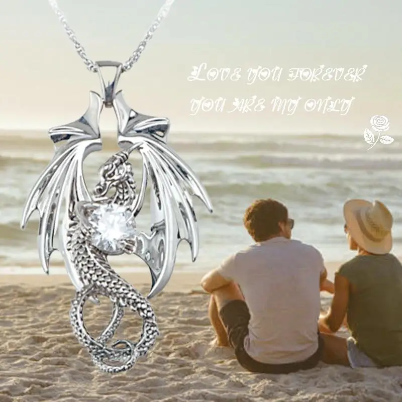 Bright And Shiny Diamond Necklace Fashion Carving Three-Dimensional Dragon-Shaped Couple Pendant Necklace Jewelry Gift 2021