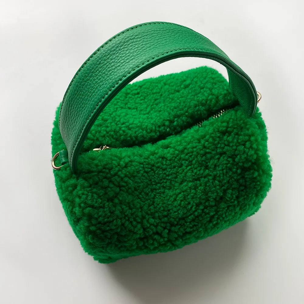 Lamb wool women's bag leather box bag green lady's hand bag Wool Women's bag lunch box Hong Kong Style soft leather bag