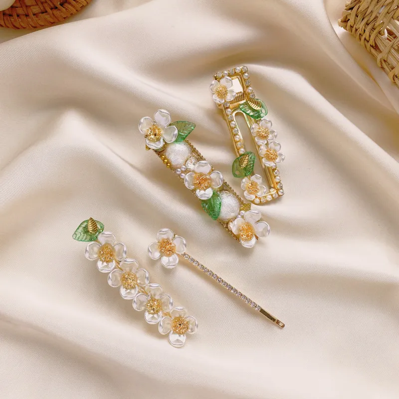 Pear Flower Series Hairpin Sweet and Cute Shell Flower Side Clip Green Leaf Spring Clip Duck Hairpin Hair Accessories