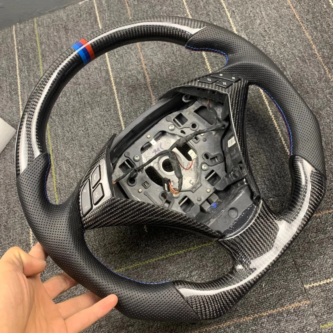 High Quality Replacement Carbon Fiber Steering Wheel For BMW E60 E61 5 Series 530 523 525 520 535 545 I D 528 Xdrive 2008 2009