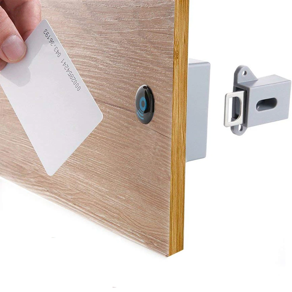 Intelligent electric induction door lock operation RFID cabinet lock furniture lock drawer lock RFID key