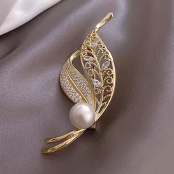 Pearl Flower Brooches For Women Elegant Fashion Deer Elk Bowknot Leaf Flower Angel Eye Wing Crystal Pins Wedding Jewelry