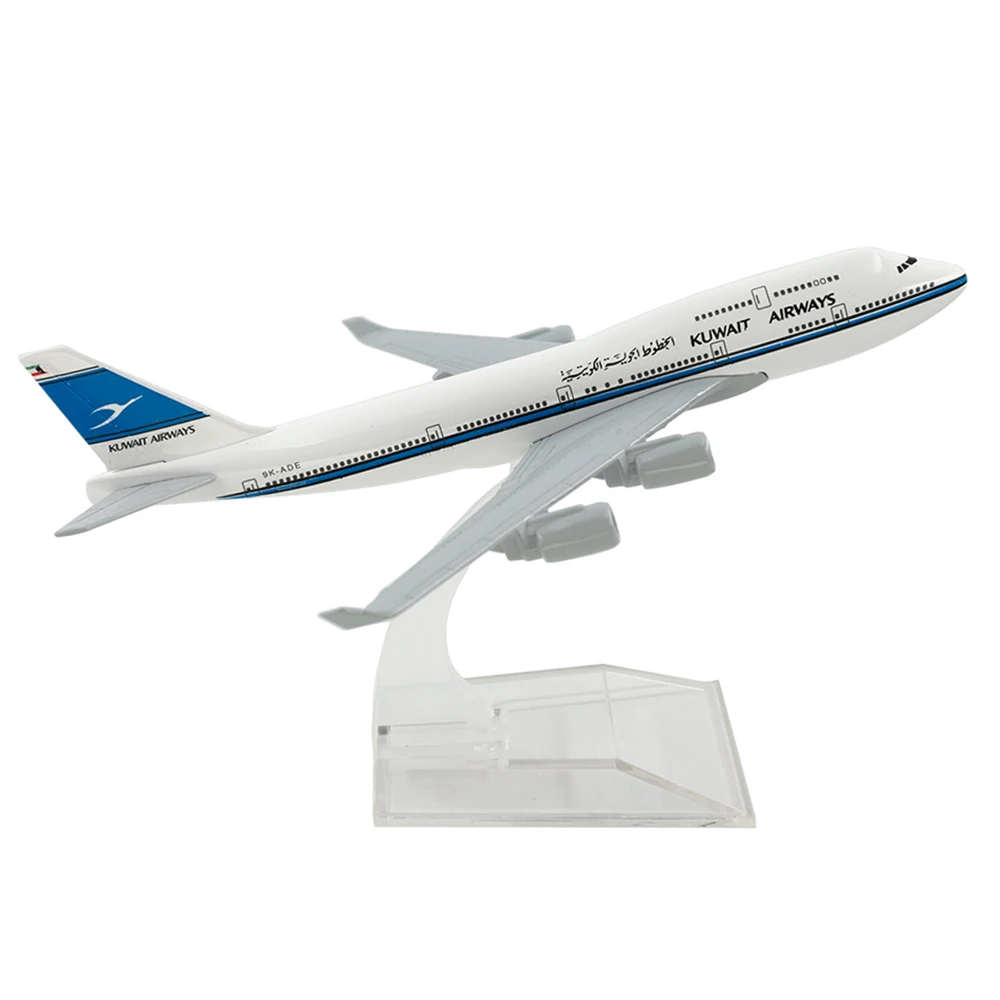 1/400 Scale Aircraft Boeing 747 Kuwait Airways 16cm Alloy Plane B747 Model Children Kids Gift for Collection Home Decoration