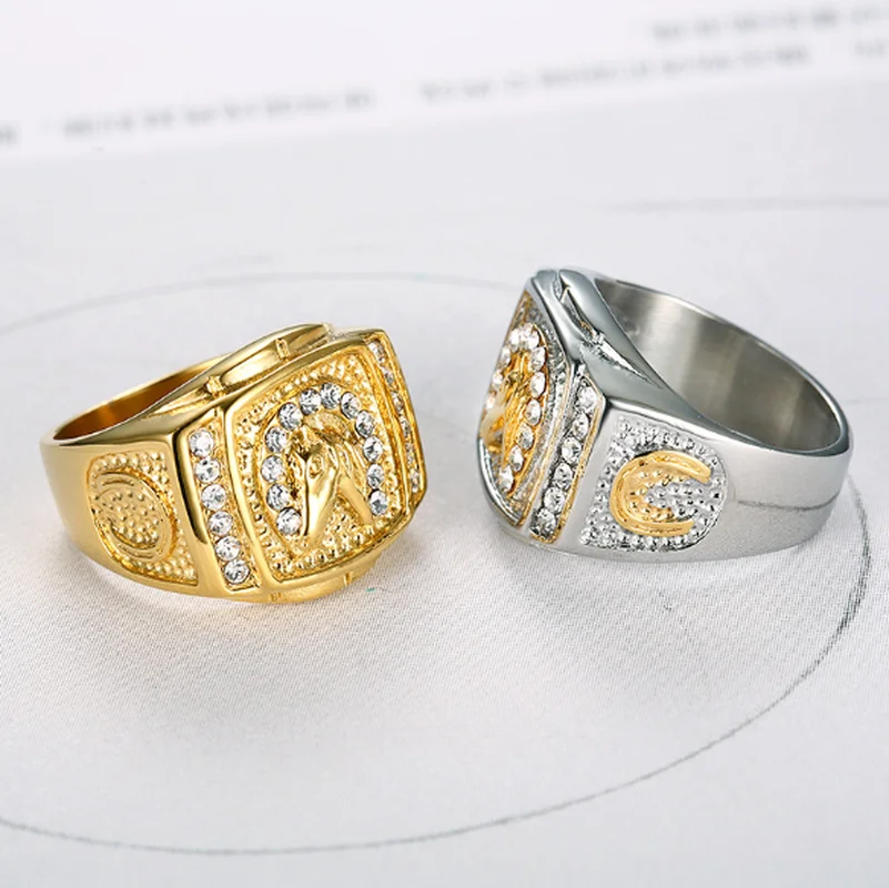 Fashion Hip Hop Style Zircon Inlaid Gold Plated Horse Ring for Men Rock Prom Jewelry