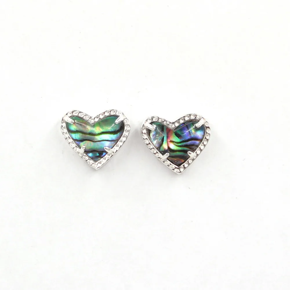 High Quality Multicolor Small Heart 3D Resin Abalone Shell Geometric Bling Bling Glitter Mini Love Stud Earrings  for Women