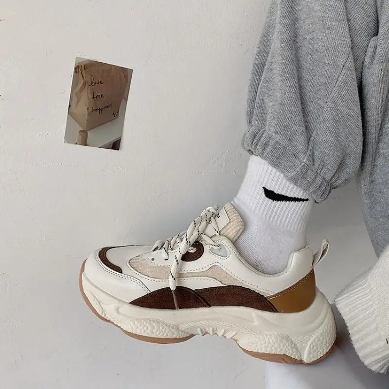 Designer Sports Shoes Women's Shoes Spring 2021 New Platform Sports Shoes Women's Fashion Leisure Sports Shoes Femme Basket