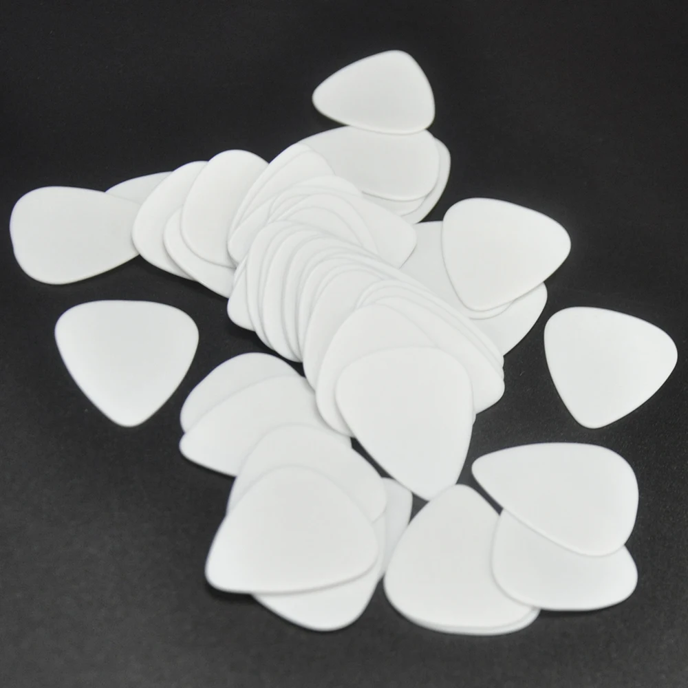 Lots of 100pcs Solid White Gauge 0.60mm / 0.71mm / 1mm / 1.5mm Delrin Guitar Bass Picks Plectrums