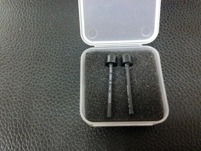 

100% Original 1 Pair Electrodes for Jilong Fusion Splicer KL-260C KL-260T KL-280 KL-280F KL-280G KL-280H KL-300 KL-300T KL-300F