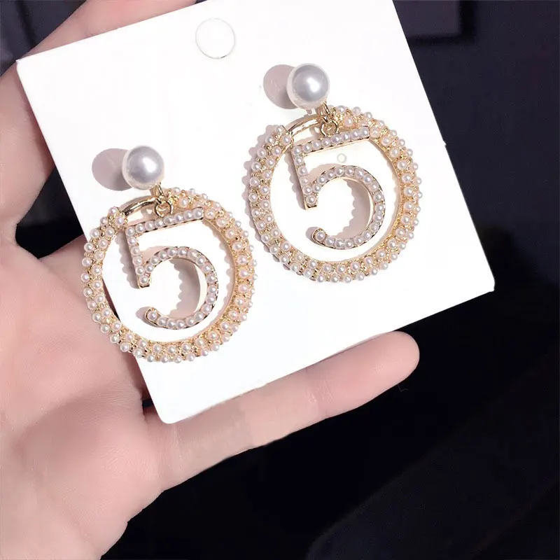 Round Rhinestone Letter Earrings Geometric Long Drop Earrings Women Italy Brand Earings Jewelry
