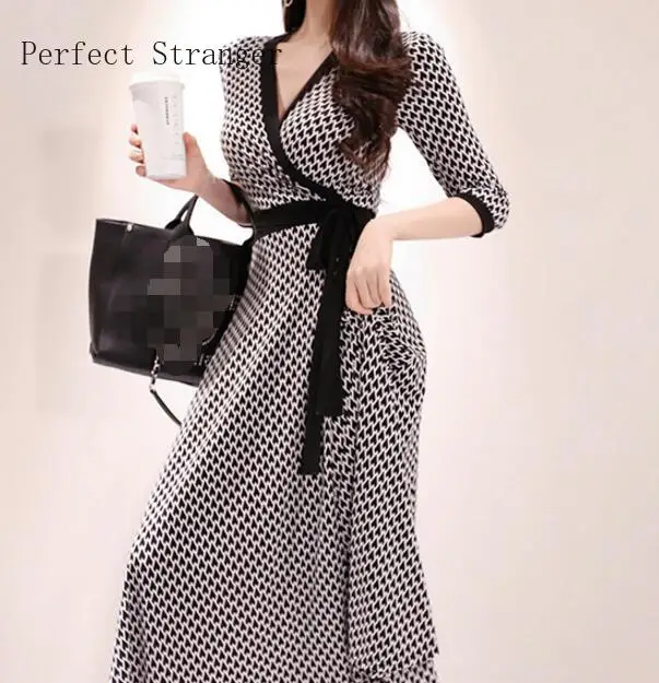 2021 Spring Summer New Arrival Hot Sale V Collar Three-quarter Sleeve Plaid Women Jag Long Dress