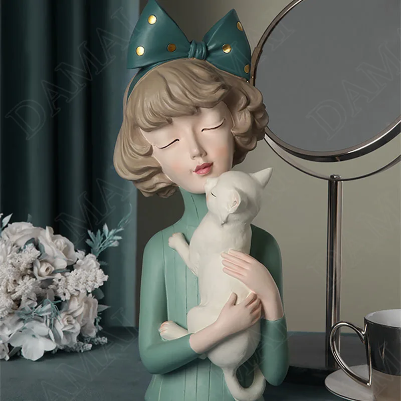 European Style Resin Statue Cat Girl Living Room Creativity Statues Bedroom Accessories Cabinet Furniture Decoration Ornaments