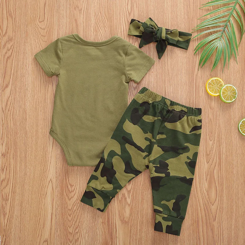 2022 Toddler Newborn Baby Girls Boys Clothes Set Camouflage Short Sleeve Letter Printed Bodysuit Tops Pants Baby Clothes Summer