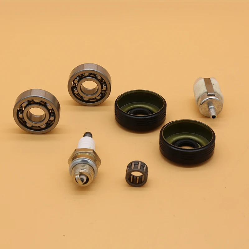 Albero motore Crank Cuscinetti A Sfera Olio Seal Kit Per HUSQVARNA 240 236 235 142 141 136 137 36 41 Giardino Motosega parti