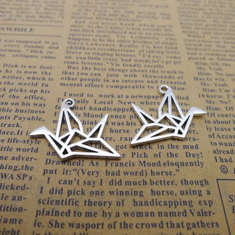 10pcs/Lot 23x30mm Paper Crane Hollow Charms Antique Silver Color Pendants for DIY Jewelry Making Charm