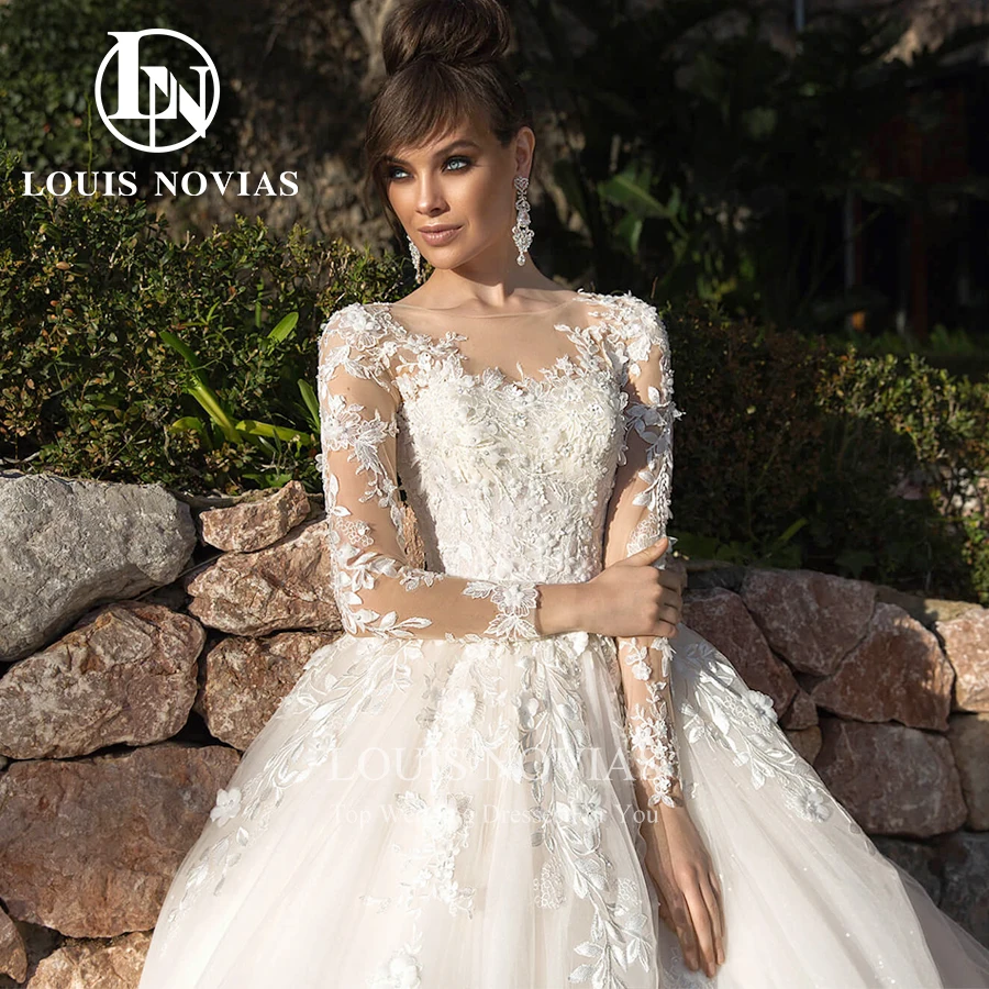 

LOUIS NOVIAS New Arrival Princess Ball Gown Bridal Gown Flower Appliques Button Bride Vestidos De Novia