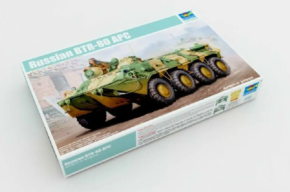 

Trumpeter 1/35 Russian BTR-80 APC plastic model kit 01594