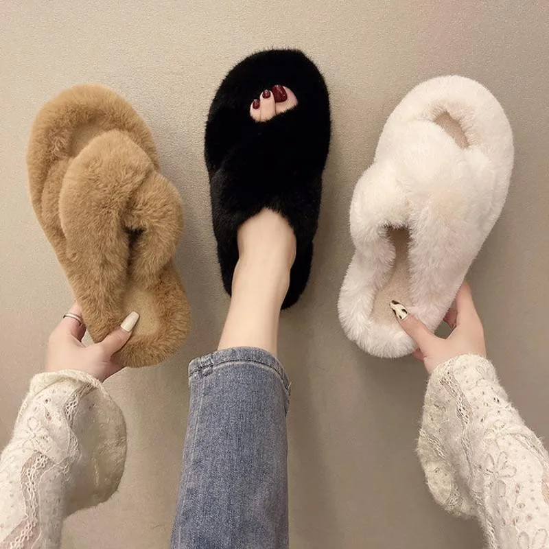 Plus Velvet Warm Plush Slippers Women's Outer Wear Autumn Winter New Non-slip Cross Cotton Slippers Thick-soled Women's Slippers