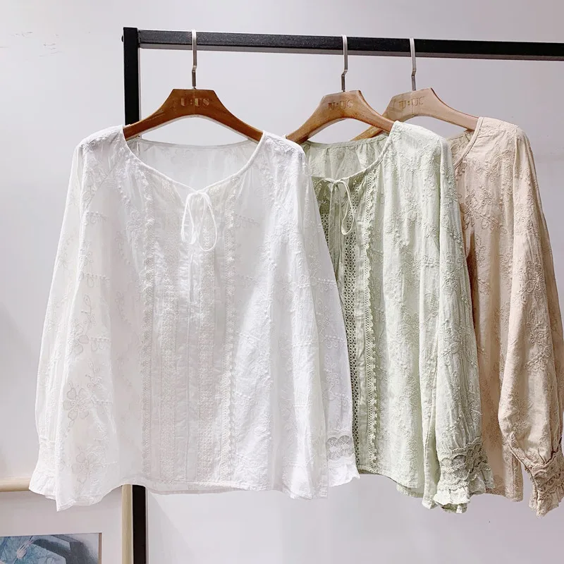 

Women's Cotton and Linen Tops Embroidered Lace Hollow Loose Casual Cotton and Linen Long Sleeve Tops