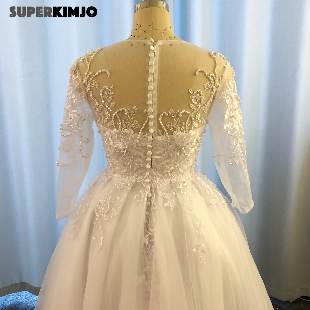 Vestidos De Noiva 2020 Gaun Pernikahan Tipis Kru Leher Renda Appliques Tangan Membuat Bunga Mutiara Bola Gaun Gaun Pengantin Nyata