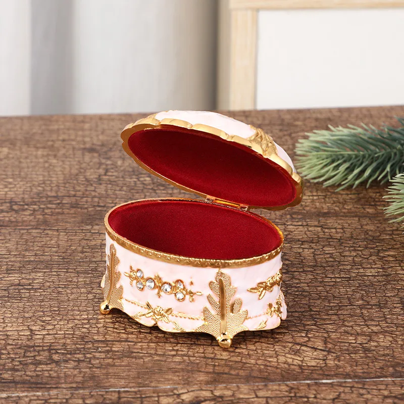 European-Style Oval-Shaped Jewelry Trinket Box With Shinning Rhinestones Ring Jewelry Storage Boxes Home Decor Unique Gift