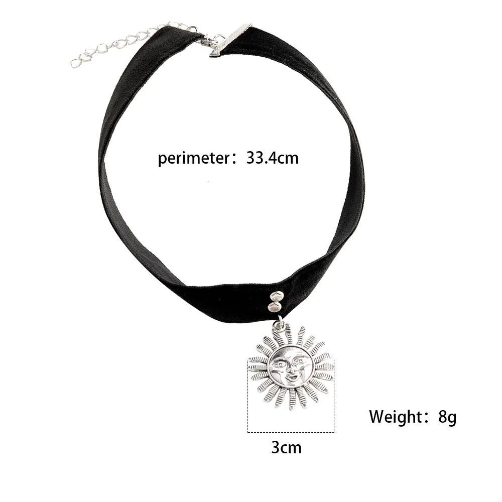 Gothic Style Sun Choker Necklace for Women Girls Retro Sun Pendant Black Suede Choker Necklace On The Neck Collier Femme Bijoux