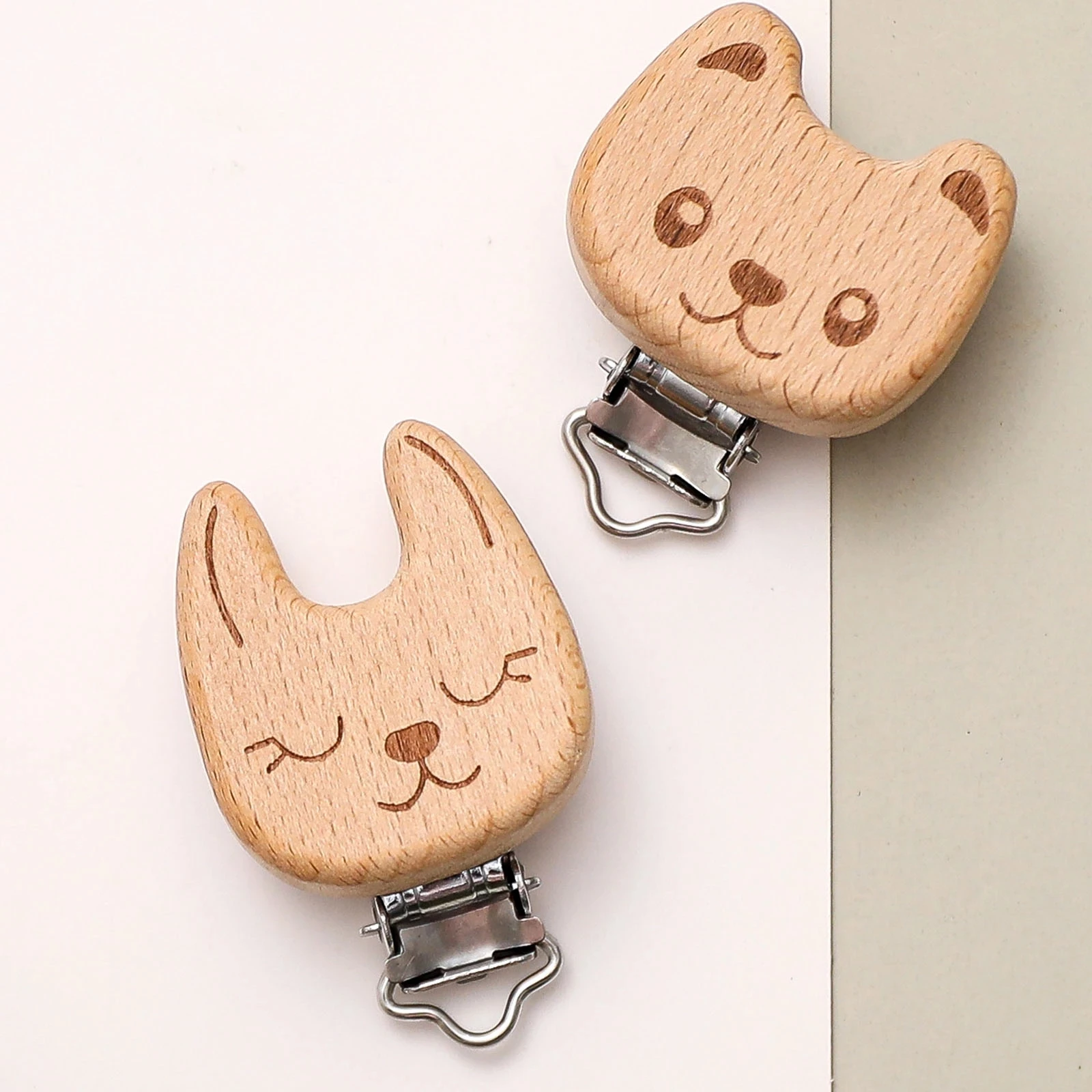 

5 Pc/Set New Cute Small Bear Fox Shaped Wooden Pacifier Clip Natural Beech Wood Baby Pacifier Clips Dummy Clips DIY Accesories