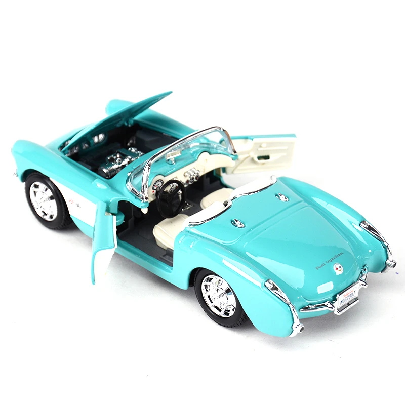 Maisto 1:24 1957 Chevrolet Corvette Sports Car Static Die Cast Vehicles Collectible Model Car Toys