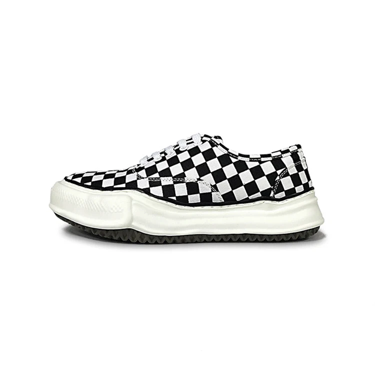 YIGER Men\'s canvas shoes black and white checkerboard Harajuku sneakers net celebrity low-top men\'s shoes casual Loafers