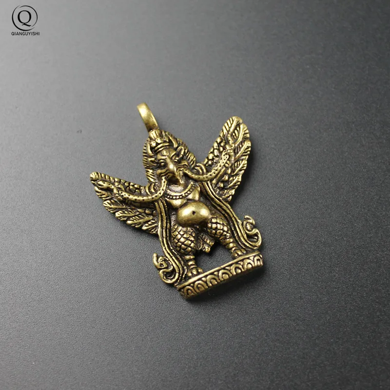 Antique Brass God of Eagle Cross Vajry Pestle Key Chain Pendant Lucky Feng Shui Charms Copper God of Elephant Pestles Keyrings