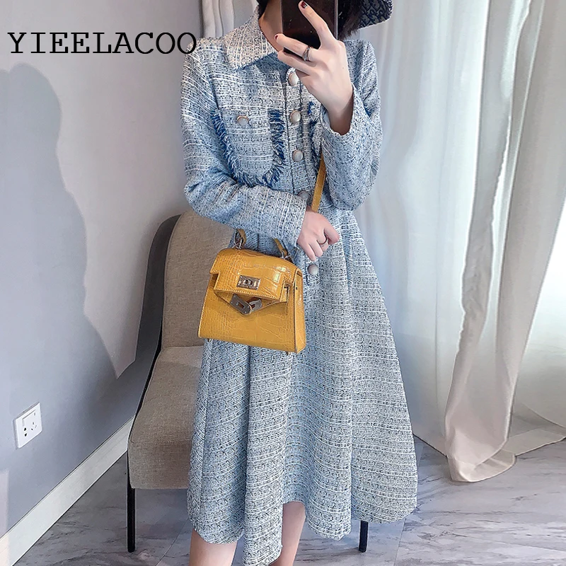 Small fragrance dress long-sleeved women\'s autumn 2021 new style waist a-line retro big swing dress light blue One-piece dress