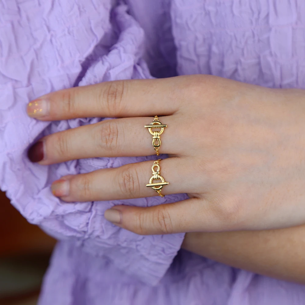 2020 new women finger jewelry gold color Toggle clasp shaped chain ring US size 6 7 8