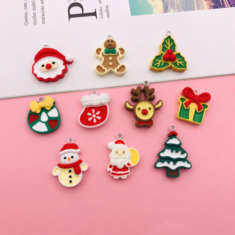 10pcs Hot Selling New Cute Resin Kawaii Christmas Reindeer Gingerbread Charm for Keychain, Earring, Scrapbooking, DIY, Necklace
