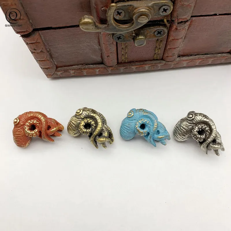 Brass Sea Animal Octopus Knife Bead Vintage Keychain Pendants Outdoor EDC Umbrella Rope Hanging Trinket DIY Paracord Accessories