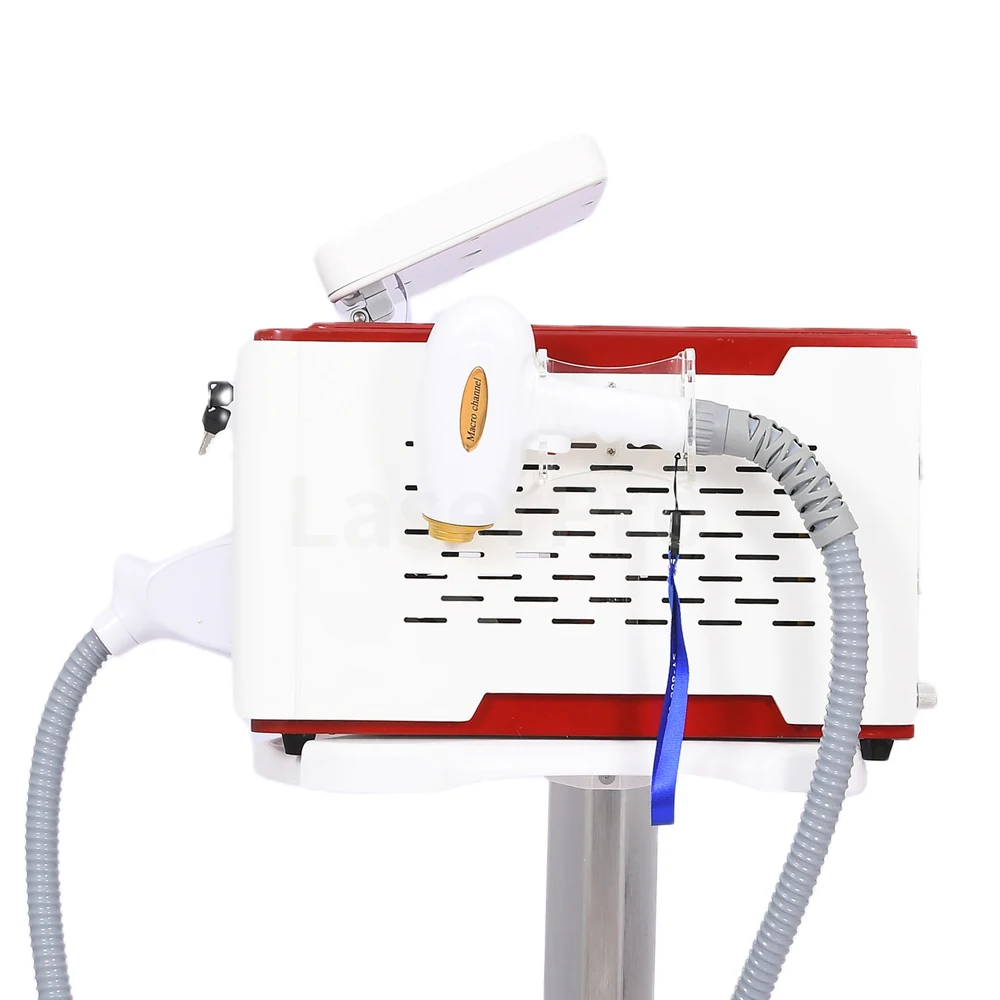 Permenent 808ไดโอดเลเซอร์สามความยาวคลื่น755nm 808nm 1064nm กำจัดขนไม่เจ็บปวด Fast แบบพกพาเครื่องสำหรับสปา