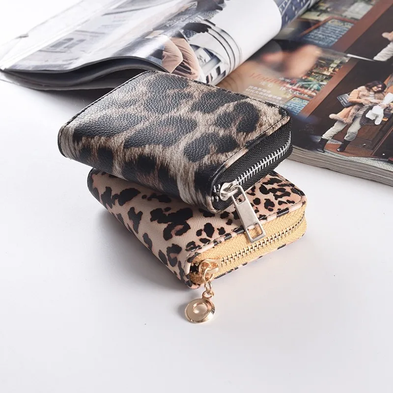 New Fashion Leopard Women Short Wallet With Coin Purse For Girls Small Clutch Bag For Woman PU Leather Ladies Credit Card Holder