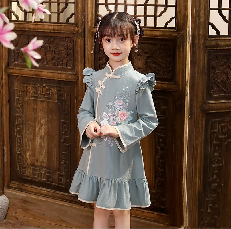 Exquisite Appliques Girls Cheongsam Long Sleeve Qipao Lovely Kids Formal Dress Mandarin Collar Chinese Dress Princess Dress