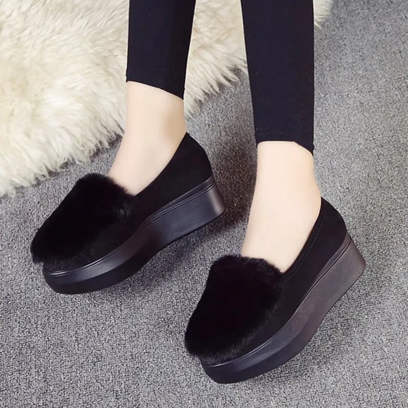 Zimowe buty damskie Loafers Plus Size Creepers Flat Platform Fleece Shoes Slip On Flat Fur Shoes For Female Moccasins 2019