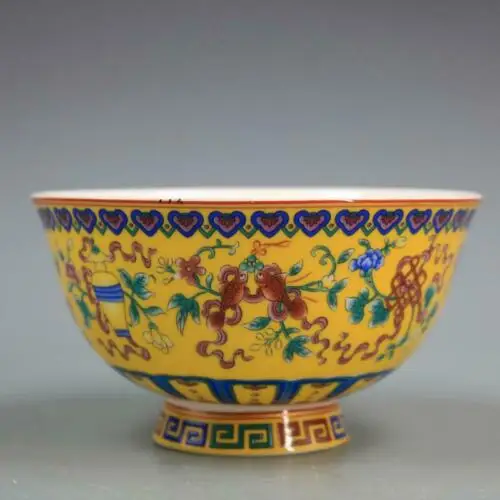 Chinese Qing Qianlong Famille Rose Porcelain Yellow Glaze Auspicious Design Bowl Antique Porcelain Bowl