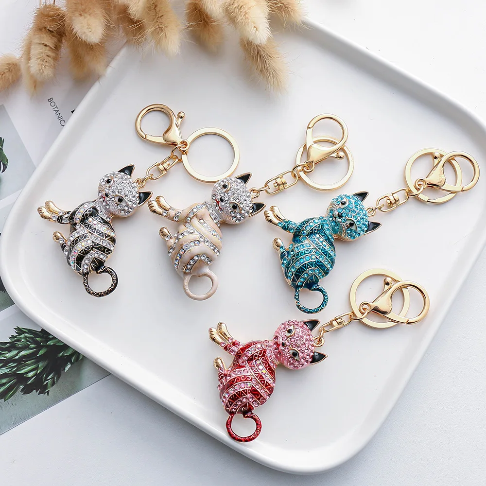 XDPQQ new color Rhinestone cartoon cat creative metal key fob custom car pendant manufacturer direct sales small gifts