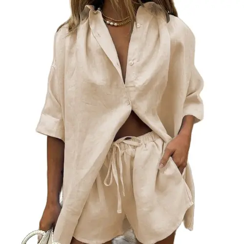 Imagen 2 del producto Conjunto de dos piezas de verano para mujer, traje holgado de manga corta y pantalones cortos con cordón, con botones, color liso, 2021