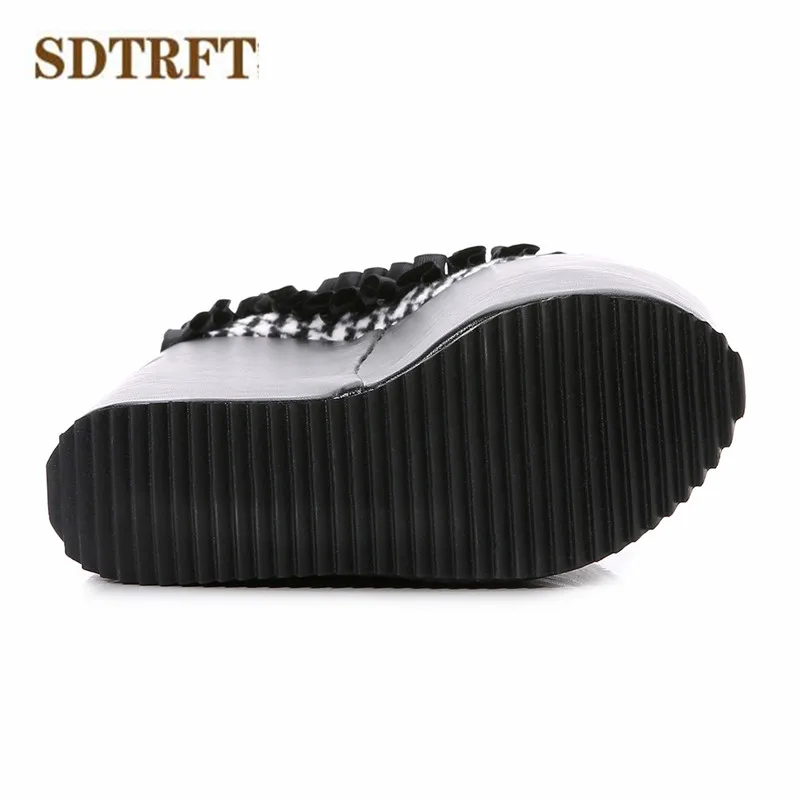 SDTRFT sapato feminino Ultra High 30cm wedges College Girl Pumps platform women Buckle Round Toe Lace Cosplay Lolita Retro shoes