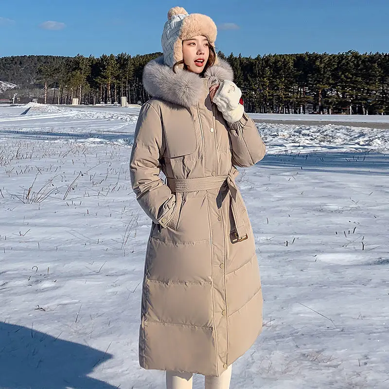 Lungo Imbottiture Rivestimento Delle Donne di Inverno Ispessisce il Caldo di Inverno Cappotti Donna Bianco Anatra Imbottiture Cappotti Parka Donna Grande Collo di Pelliccia Con Cappuccio giubbotti