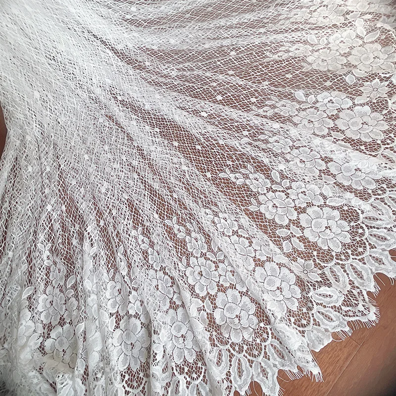 Dicker, weicher Spitzenstoff für Hochzeitskleider, Wimpern-Druckgarn, geometrische Blumendekoration, Accessoires, neuer Stil, RS3771 – Detail 2