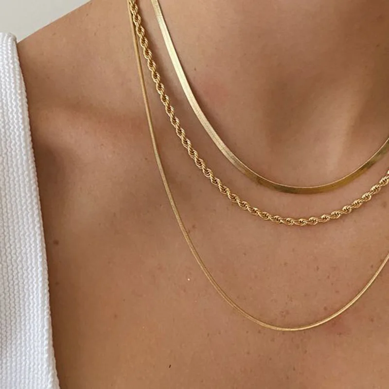 Vnox Round Snake Chain Necklaces for Women, Chic Stainles Steel Snake Links Choker, Gold Color Metal Minimalist Boho Neck Collar