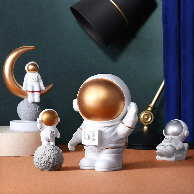 

Creative Astronauts Spaceman Resin Crafts Nordic Miniatures Figurines Living Room Children's Room Home Decoration Accessories