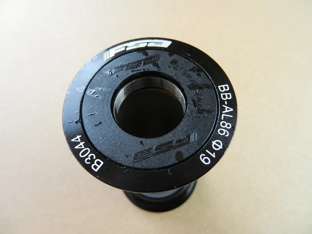 F.S.A BB-AL86-19 Press Fit BB Bottom Bracket for 19mm Spindle Crank 1pcs